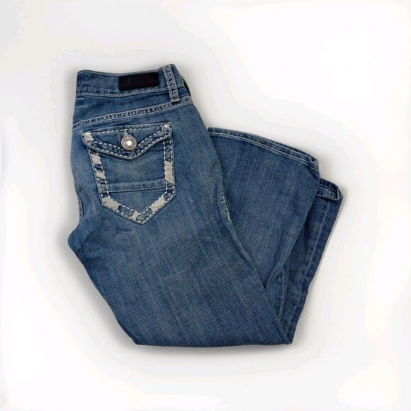Daytrip Leo Straight Capri Jean Light  Wash Embroidered Studded Tag Sz 26R - Picture 1 of 10